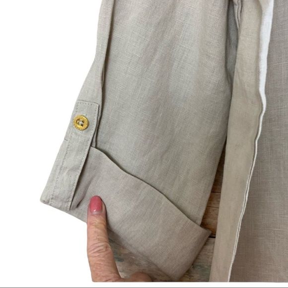 SzM Ellen Tracy Sandstone Tie Neck Top NWT - Picture 4 of 5